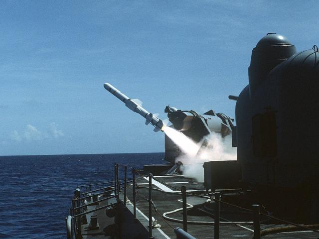 Đài Loan muốn mua tên lửa Mỹ có thể phá hủy 70% số tàu chiến TQ áp sát đảo