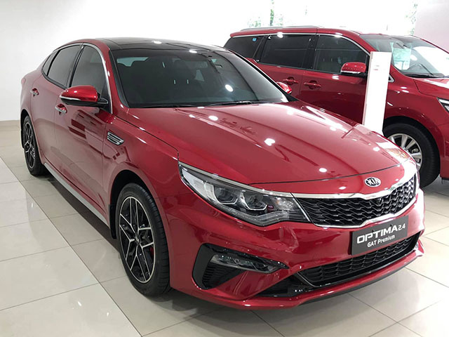 Đại lý ”xả hàng” Kia Optima, giảm giá tới 90 triệu đồng