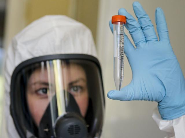 ”Cơn sốt” vaccine Covid-19 có thể khiến đại dịch thêm trầm trọng