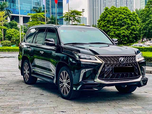 Xe Lexus LX570 Super Sport dùng một năm bán lỗ hơn 2 tỷ đồng