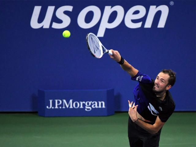 Trực tiếp US Open ngày 6: Á quân Medvedev vào vòng 4, mỹ nhân chủ nhà bị loại