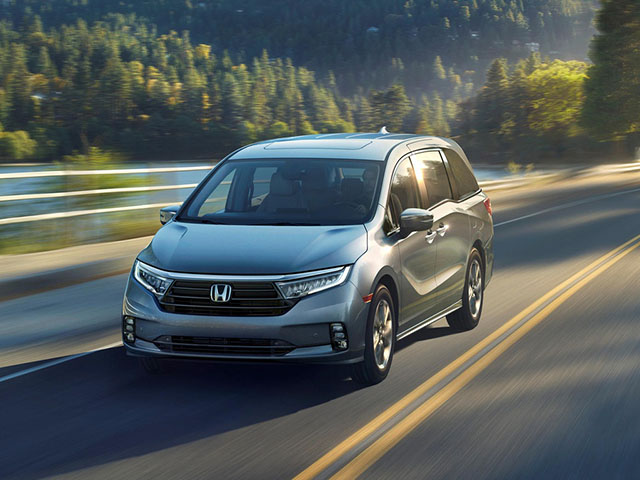 Honda Odyssey 2021 sắp ra mắt, trang bị công nghệ mở cửa không chạm