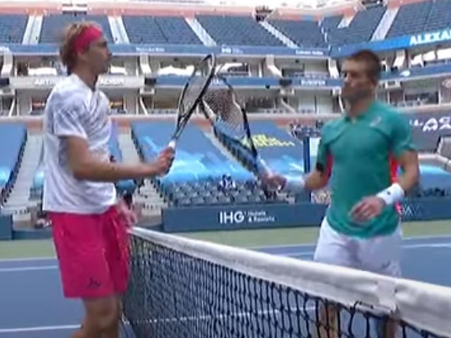 Video tennis Coric – Zverev: Cú sốc set 1, ngược dòng bản lĩnh (Tứ kết US Open)