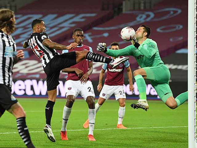 Video highlight trận West Ham - Newcastle: Tưng bừng tân binh thi nhau ”nã đạn”