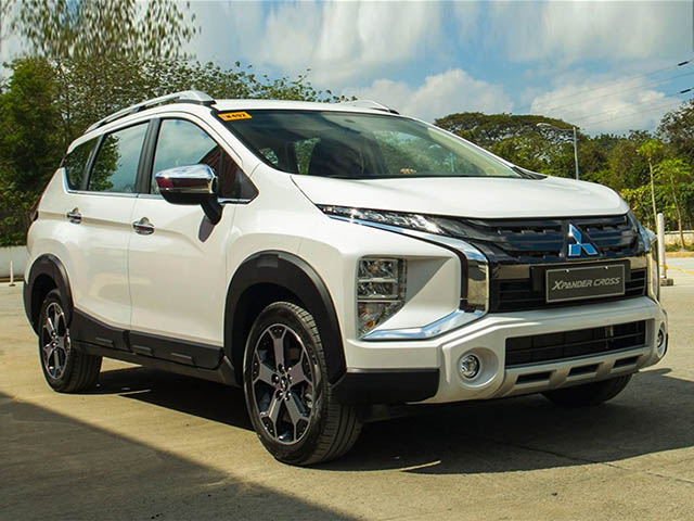 Giá xe Mitsubishi Xpander Cross lăn bánh mới nhất tháng 9/2020