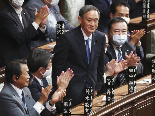 Quê nhà đang trong mối nguy lớn nhất Nhật Bản: Tân Thủ tướng Suga giải quyết ra sao?