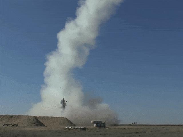 ”Rồng lửa” S-400 khai hỏa tiêu diệt mọi mục tiêu trên không