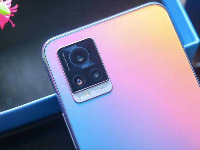 Vivo tung thêm bộ đôi smartphone chụp selfie siêu ngầu