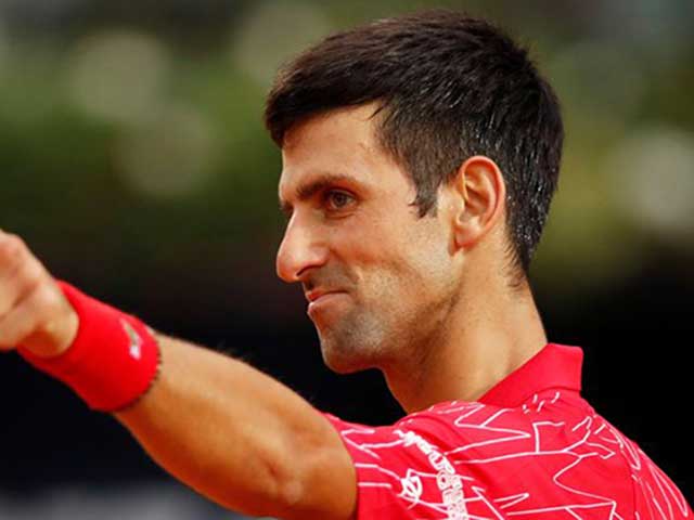 Djokovic phá kỷ lục của Nadal, báo quốc tế khen ”tinh thần dũng sĩ”