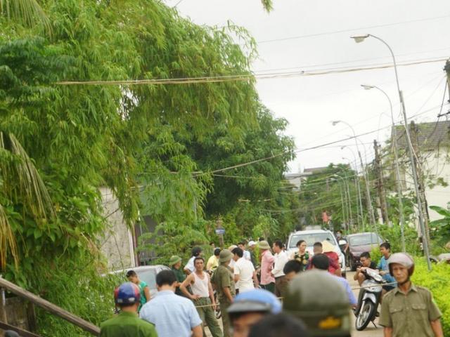 Bàng hoàng phát hiện 3 mẹ con gục trên vũng máu sau tiếng kêu thất thanh