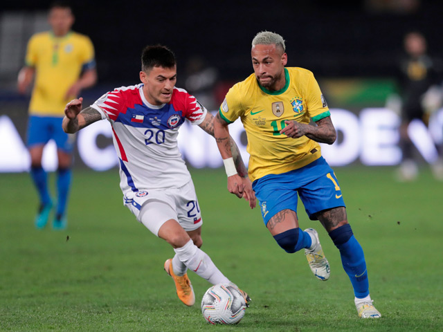 Video Brazil - Chile: Bước ngoặt đầu hiệp 2, nhọc nhằn giật ”vé vàng” (Tứ kết Copa America)