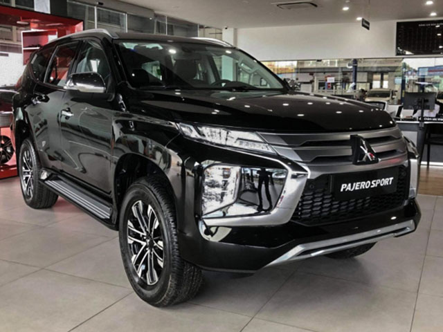 Mitsubishi Pajero Sport sản xuất năm 2020 giảm giá sâu với số lượng hạn chế