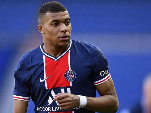 Mbappe ra ”yêu sách” khó tin, PSG dọa phạt nặng cho ngồi dự bị 1 năm