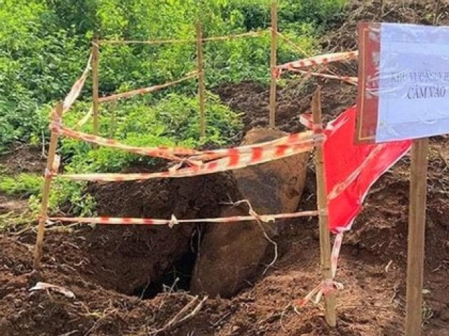 Phát hiện quả bom dài khoảng 1 mét gần hồ núi lửa Thuận An