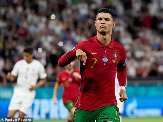 Ronaldo siêu giàu mở khách sạn thứ 4, lo Harry Kane ”cướp” Giày vàng EURO
