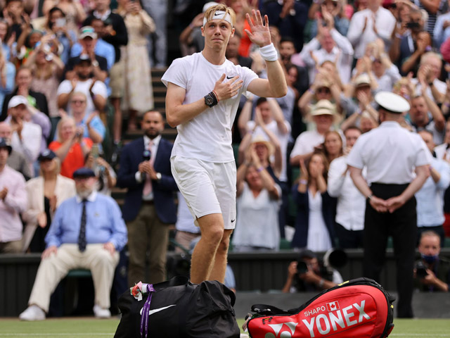 Nóng nhất thể thao tối 10/7: Shapovalov tiết lộ vì sao khóc sau khi thua Djokovic