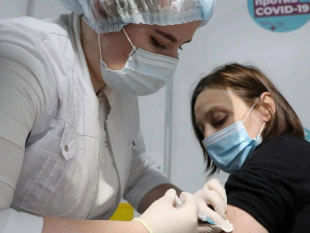Lý do người Nga không thích tiêm vaccine phòng Covid-19?