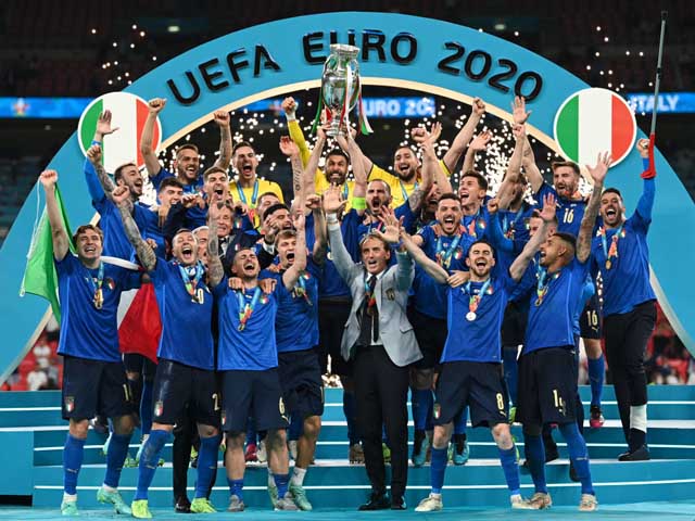 ”Tân vương” Italia vô địch nghẹt thở, Anh ôm hận vì 3 ”tội đồ” ở chung kết EURO