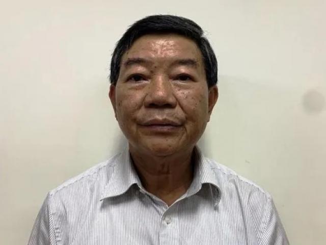 Truy tố cựu Giám đốc Bệnh viện Bạch Mai vì nâng giá thiết bị phẫu thuật