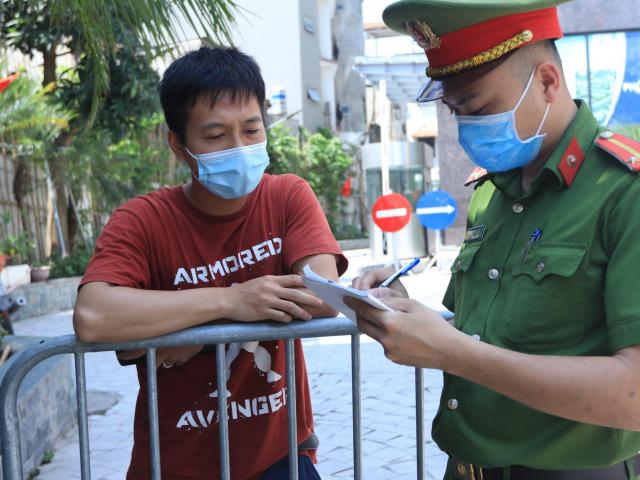 Ngày mai (14/7), người dân muốn vào Hà Nội phải mang theo giấy tờ gì?