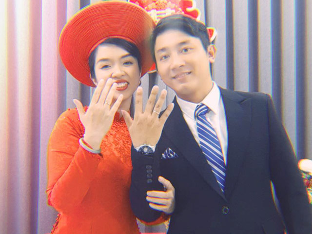Cặp đôi Sài thành tổ chức đám cưới online, ba bên bốn họ tham dự trực tuyến