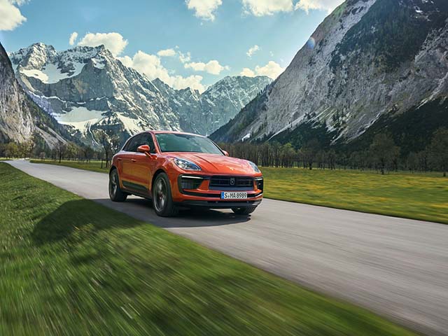 Porsche Macan 2022 trình làng, diện mạo thể thao và nội thất hiện đại hơn