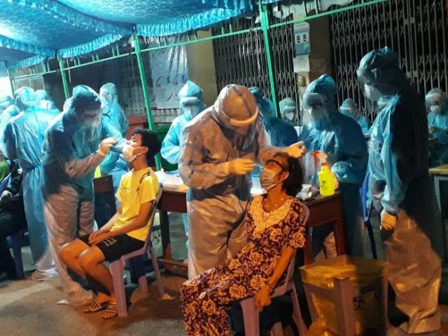 Ngày 29/7, Việt Nam có 7.594 ca mắc COVID-19 và 4.323 bệnh nhân được công bố khỏi bệnh