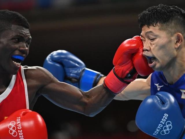 Kỳ lạ võ sĩ Nhật bị đánh phải ngồi xe lăn vẫn thắng, uất ức tố trọng tài Olympic