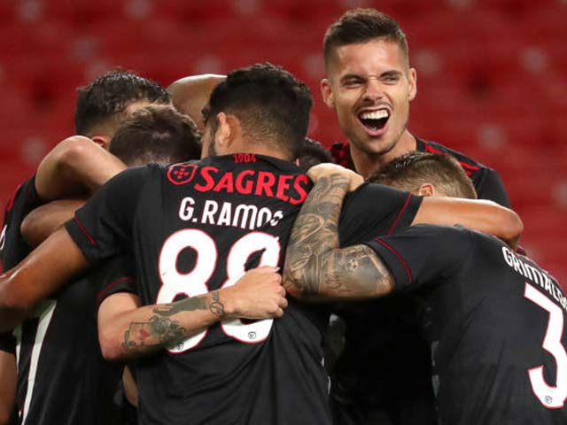 Video Spartak Moscow - Benfica: Giải tỏa hiệp 2, đặt một chân vào playoff (Cúp C1)