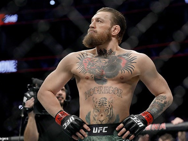 Nóng nhất thể thao tối 8/8: ”Gã điên” McGregor khiến khán giả ngạc nhiên