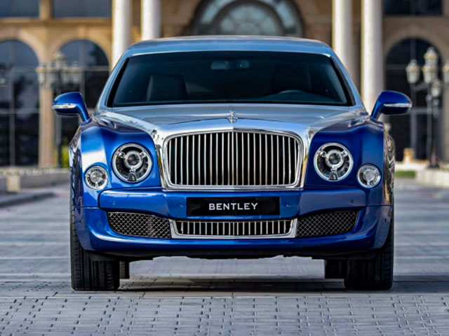 Cận cảnh mẫu xe limousine Bentley dành cho giới siêu giàu