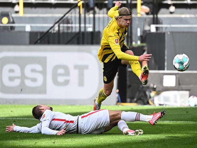 Video Dortmund - Eintracht Frankfurt: Choáng váng Haaland, đại tiệc 7 bàn