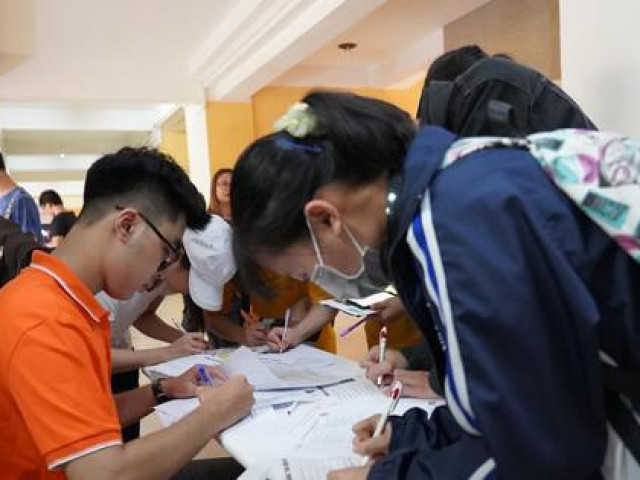 Các trường, khoa của Đại học Quốc gia Hà Nội công bố điểm chuẩn kỳ thi đánh giá năng lực