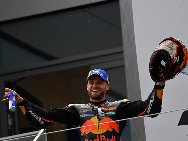 Đua xe MotoGP, chặng Austrian GP: Mưa là ”điểm nhấn”, chủ nhà đăng quang với cái kết bất ngờ