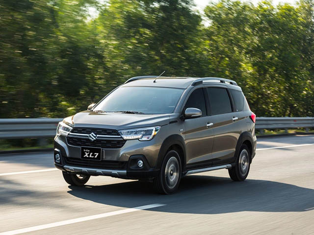 Giá xe Suzuki XL7 lăn bánh tháng 8/2021, ưu đãi 15 triệu đồng