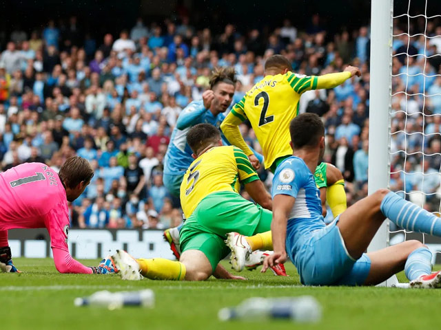 Video Man City - Norwich: Cơn mưa bàn thắng, vực dậy sau cú sốc (Vòng 2 Ngoại hạng Anh)