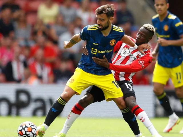 Video Southampton - MU: Sai lầm đáng trách, sao trẻ giải nguy (Vòng 2 Ngoại hạng Anh)