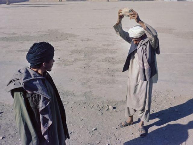 Chùm ảnh hiếm về thời Taliban nắm quyền lần đầu ở Afghanistan