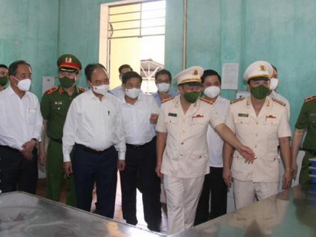 Chủ tịch nước Nguyễn Xuân Phúc quyết định đặc xá cho hơn 3.000 phạm nhân