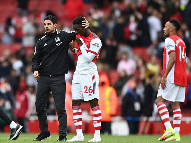 Chủ siêu giàu PSG muốn ra tay cứu Arsenal: Tham vọng ”hóa rồng” nguy cơ đổ bể
