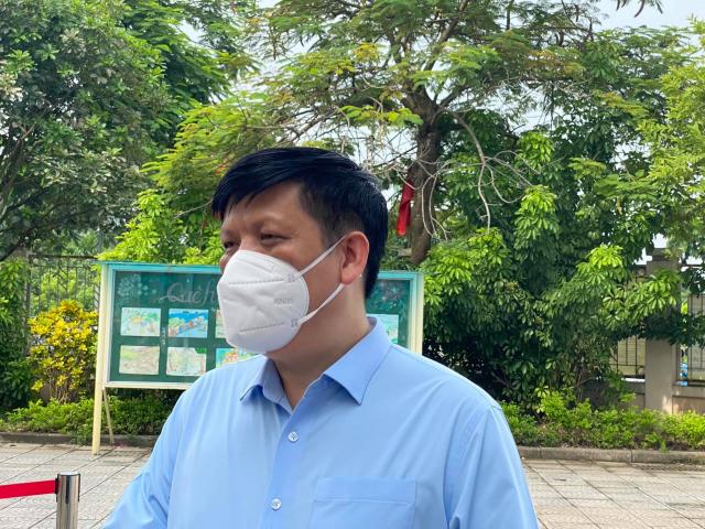 Bộ trưởng Bộ Y tế nói về điều kiện để giảm thời gian giãn cách tại Hà Nội