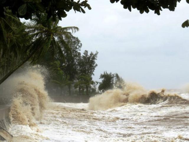 Thông tin mới nhất về vị trí và cường độ của bão số 5 Côn Sơn