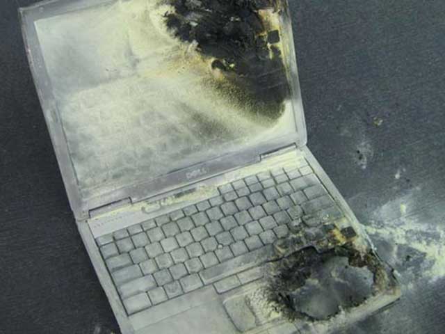 Học trực tuyến: Một số lưu ý khi sử dụng laptop để đề phòng cháy nổ