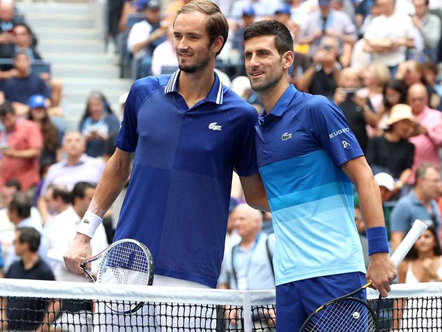 Video tennis Djokovic - Medvedev: Sụp đổ trước thiên đường, ngôi vương đón chủ mới (Chung kết US Open)