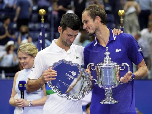 Djokovic sau cú sốc US Open vẫn mơ vượt Federer và Nadal
