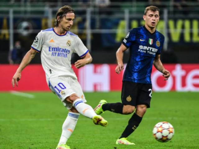 Video cúp C1 Inter Milan - Real Madrid: Phối hợp tuyệt đỉnh, vỡ òa phút 89