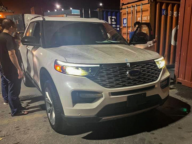 Ford Explorer mới về Việt Nam, giá hơn 4 tỷ đồng