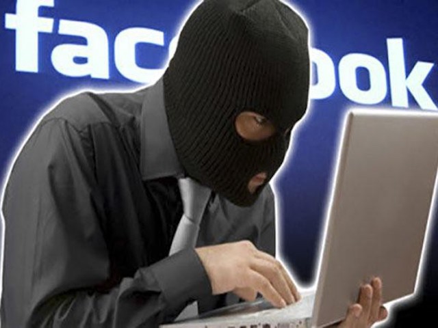 Cảnh báo nguy cơ mất thông tin cá nhân, tài khoản bị khóa vĩnh viễn trên Facebook