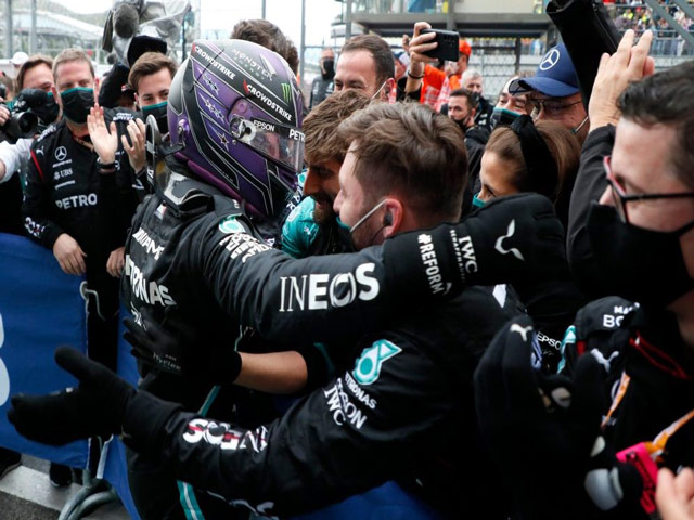 Đua xe F1, Russian GP: Chiến thắng đi vào lịch sử của Lewis Hamilton