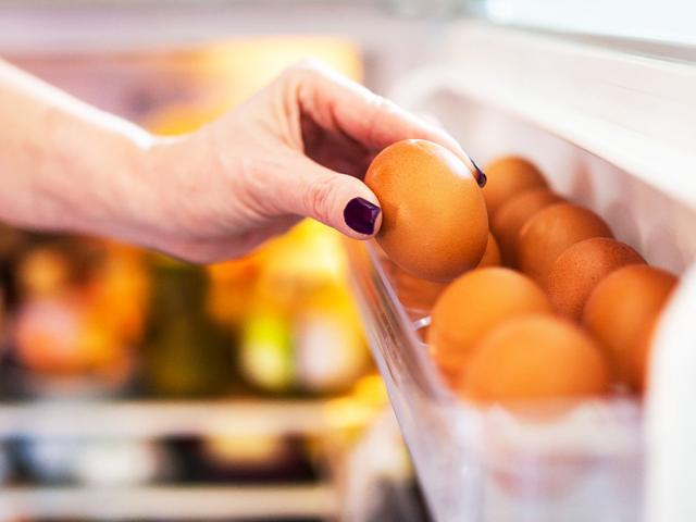 Bảo quản trứng trong tủ lạnh là sai lầm, làm cách này có thể giữ được vài tháng